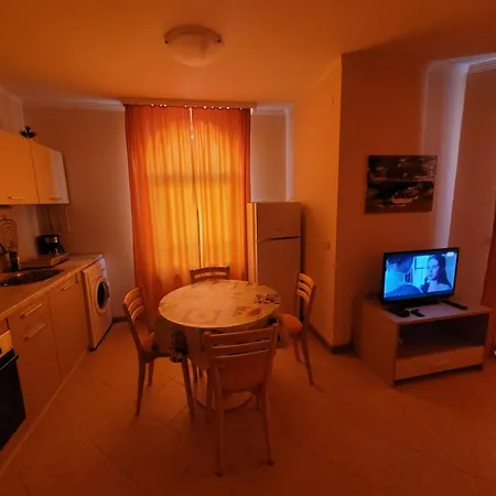 Apartmanhotel Royal Sun 4*