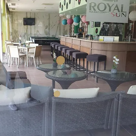 Royal Sun Aparthotel 4*